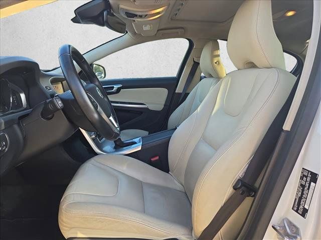 Used 2017 Volvo S60 T5 Inscription FWD image 11