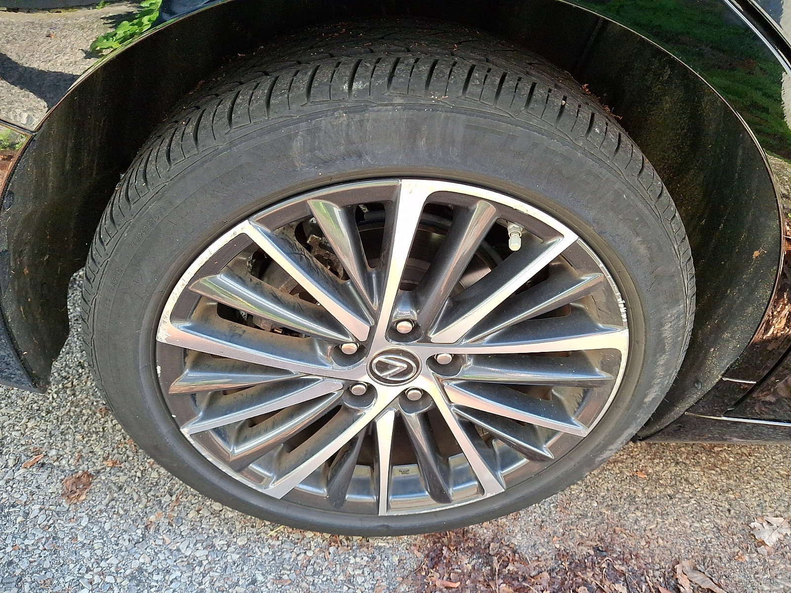 Certified 2025 Lexus ES 350 w/ Premium Package FWD image 5