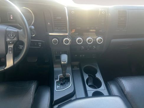 Used 2020 Toyota Sequoia TRD Pro AWD/4WD image 10