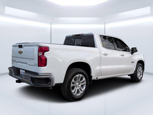 Used 2025 Chevrolet Silverado 1500 LTZ w/ LTZ Convenience Package II RWD image 3