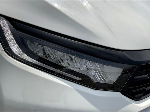 Used 2026 Honda Odyssey Elite image 32