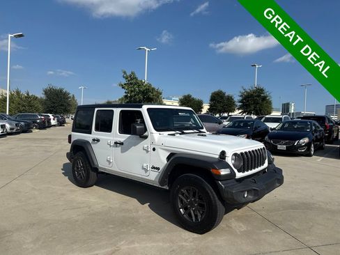 Used 2025 Jeep Wrangler Unlimited Sport AWD/4WD image 3