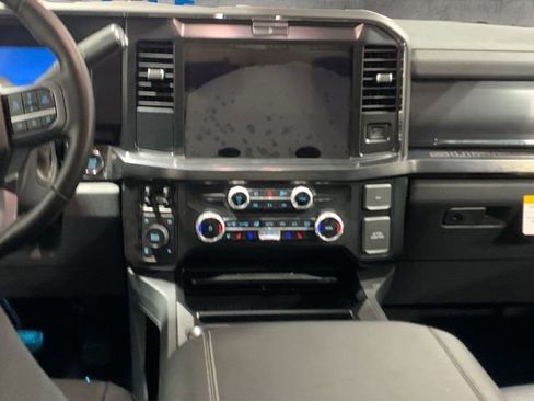New 2026 Ford F250 Lariat w/ Chrome Package image 15