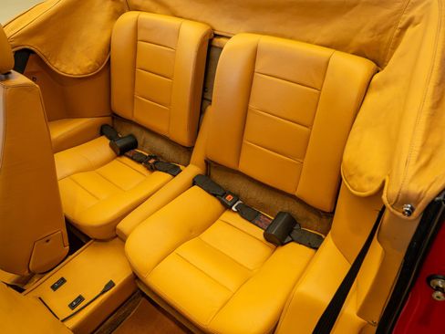 Used 1989 Ferrari Mondial T Cabriolet RWD image 13