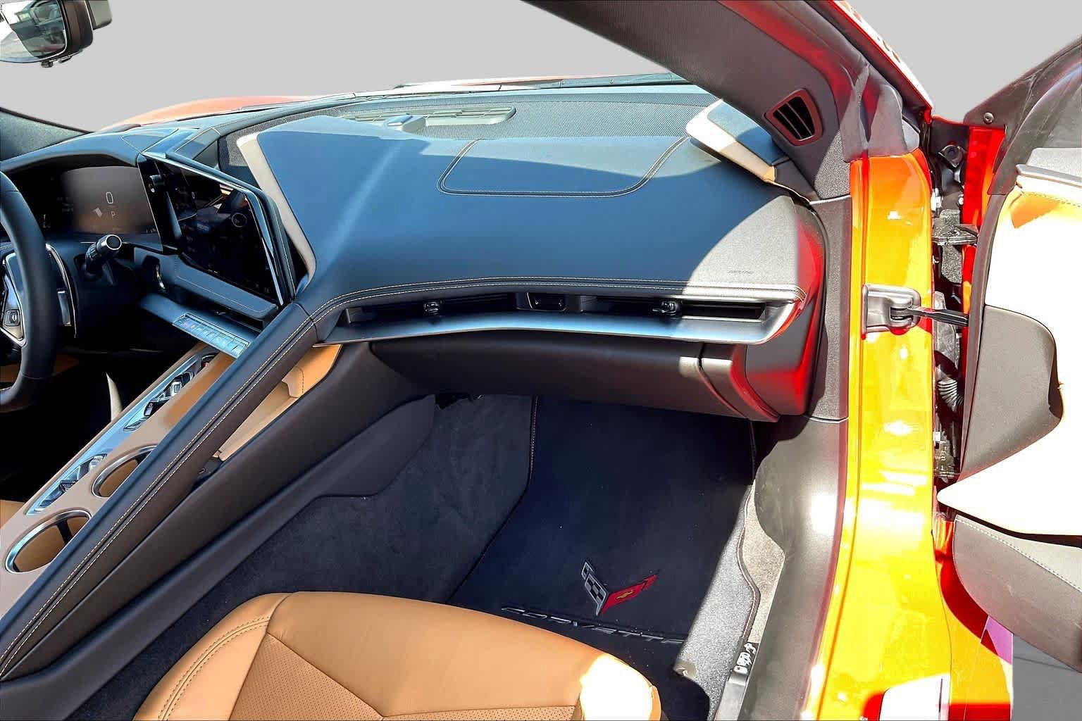 Used 2026 Chevrolet Corvette Stingray Preferred Cpe w/ Z51 Performance Package RWD image 16