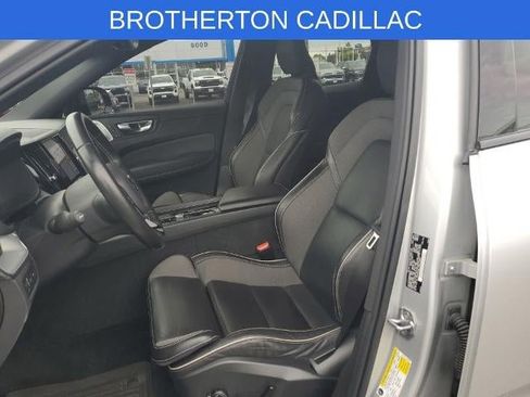 Used 2021 Volvo XC60 T8 R-Design w/ Advanced Package AWD/4WD image 16