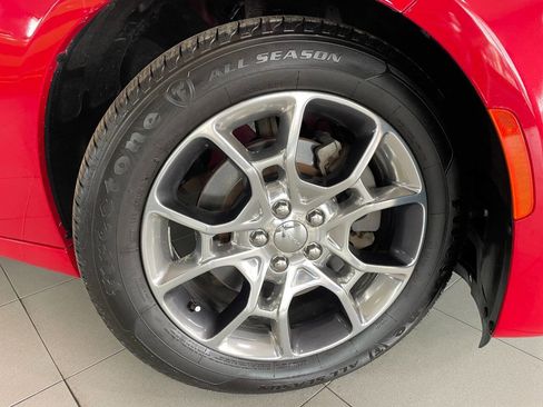 Used 2015 Dodge Charger SXT w/ AWD Plus Group image 9