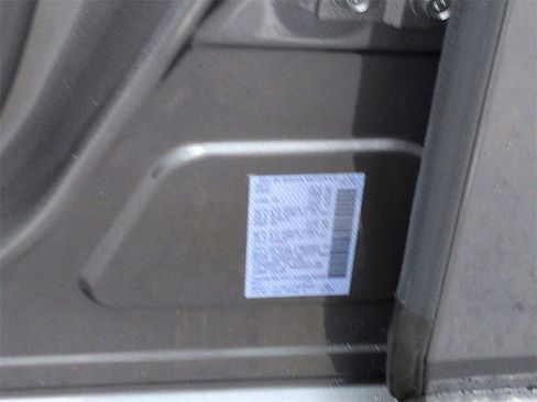 New 2025 Nissan Pathfinder SV image 22