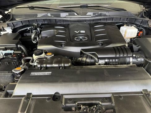 Used 2024 INFINITI QX80 Sensory AWD/4WD image 16