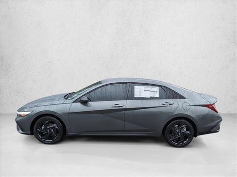 New 2026 Hyundai Elantra Sport image 5