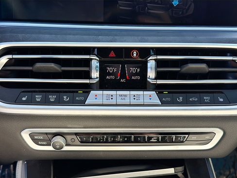 Used 2023 BMW X5 xDrive45e w/ Executive Package image 36