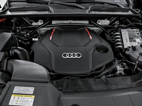 Used 2024 Audi SQ5 Premium Plus image 17