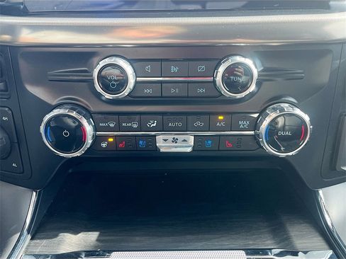 Used 2024 Ford F150 Lariat w/ Tow/Haul Package image 21