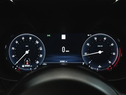 Used 2024 Alfa Romeo Giulia Ti AWD/4WD image 34