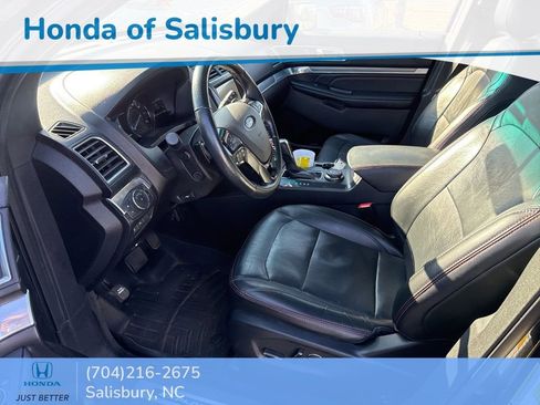 Used 2017 Ford Explorer Sport w/ Equipment Group 401A image 10