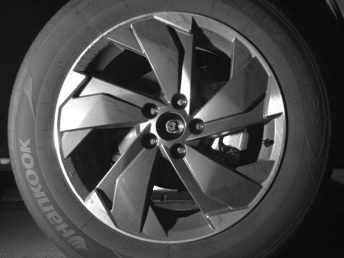 Used 2025 Nissan Rogue SV image 13