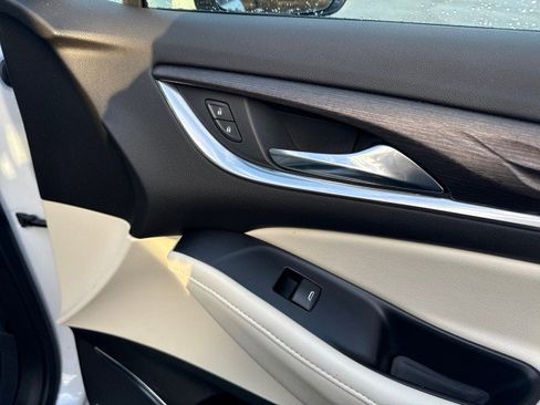 Used 2022 Buick Enclave Avenir image 47