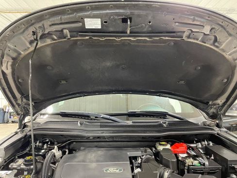 Used 2014 Ford Explorer XLT w/ Equipment Group 202A AWD/4WD image 42
