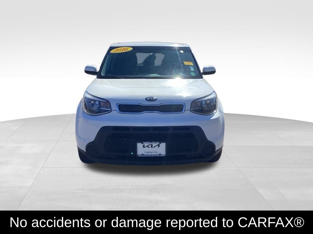 Used 2016 Kia Soul FWD image 2