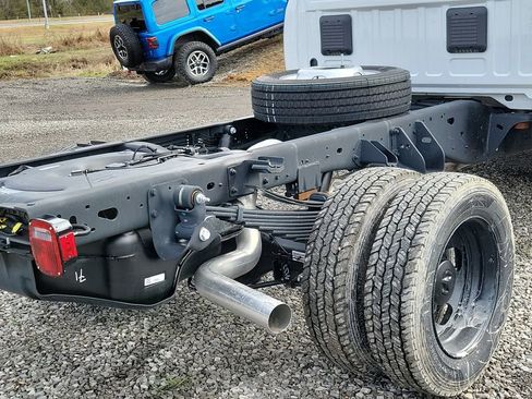 New 2026 RAM 4500 Tradesman image 35