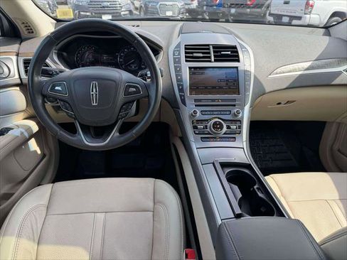 Used 2019 Lincoln MKZ Reserve AWD/4WD image 20