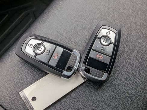 New 2026 Ford Transit 250 148 Medium Roof w/ Load Area Protection Package image 27