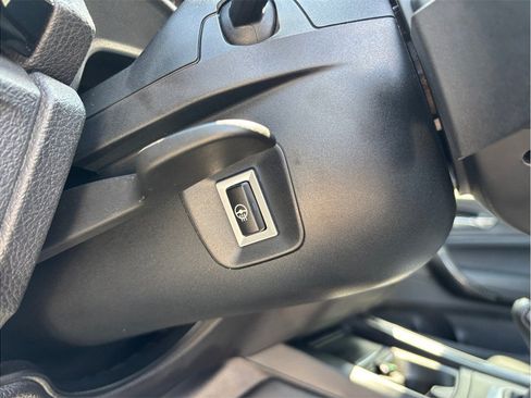 Used 2017 BMW M240i Coupe RWD image 21