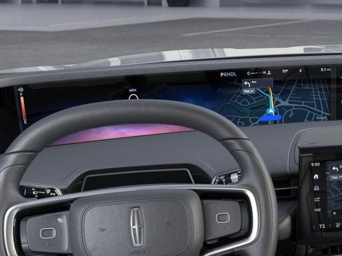 New 2026 Lincoln Nautilus Reserve image 13