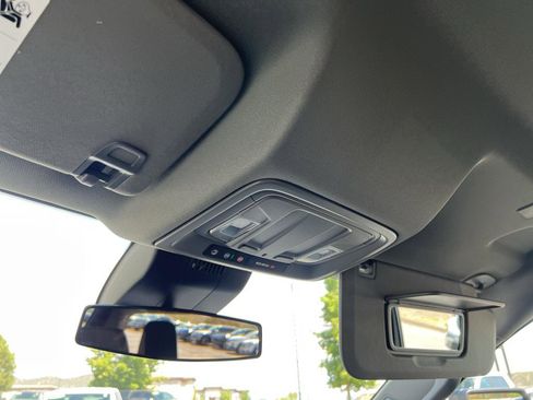 New 2025 GMC Sierra 2500 SLE w/ SLE Convenience Package image 31