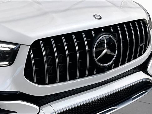 Used 2024 Mercedes-Benz GLE 53 AMG 4MATIC image 30