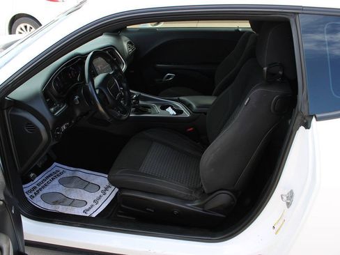 Used 2018 Dodge Challenger R/T w/ Blacktop Package RWD image 9