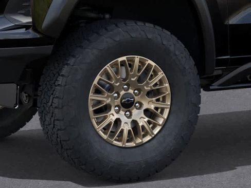 New 2026 Chevrolet Colorado ZR2 w/ Technology Package AWD/4WD image 9