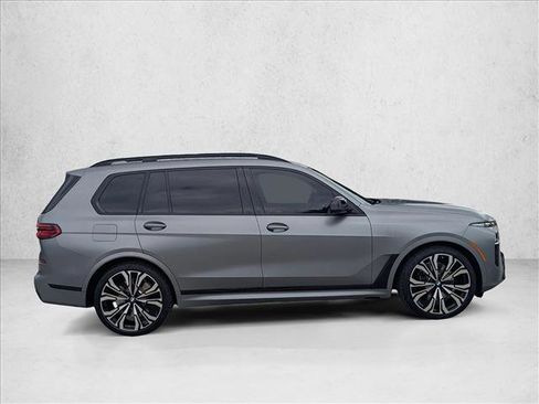 Certified 2023 BMW X7 M60i w/ Executive Package image 4