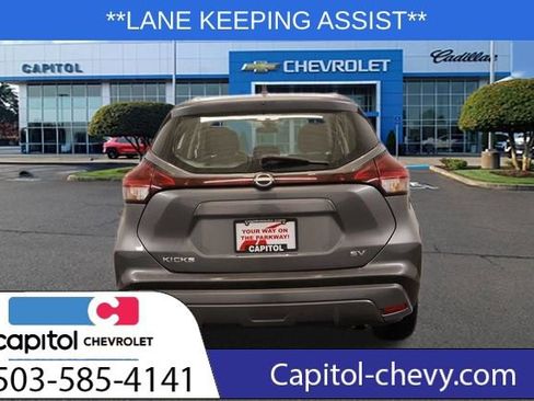 Used 2024 Nissan Kicks SV image 4