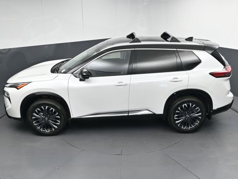 New 2026 Nissan Rogue Platinum w/ Platinum Premium Package image 41