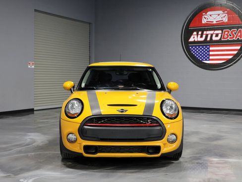 Used 2016 MINI Cooper S FWD image 2