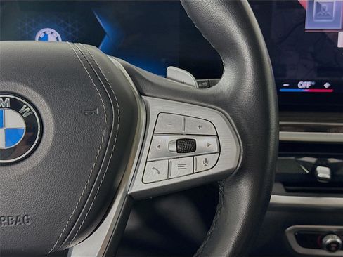 Used 2023 BMW X7 xDrive40i image 18