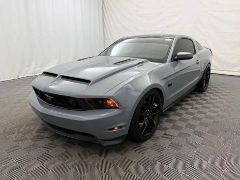 Used 2011 Ford Mustang GT Premium w/ 401A Rapid Spec Order Code RWD image 2