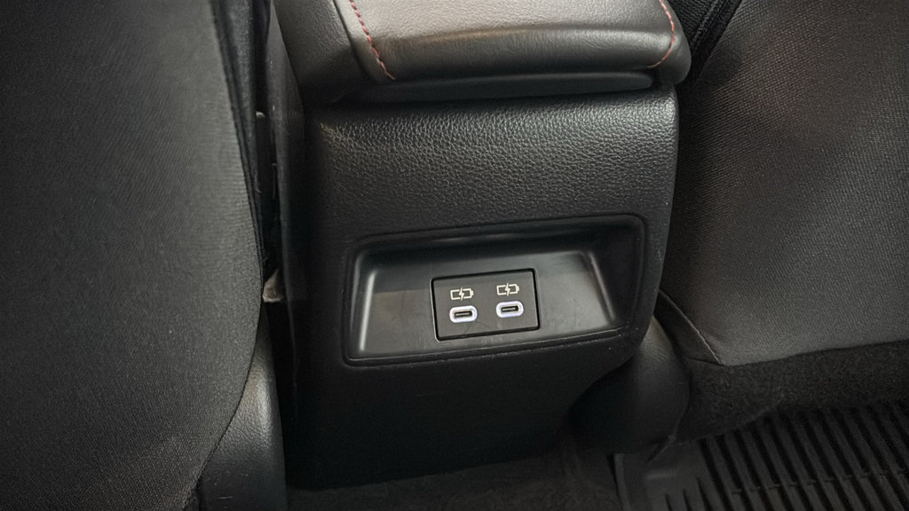 Used 2025 Toyota Corolla SE FWD image 13