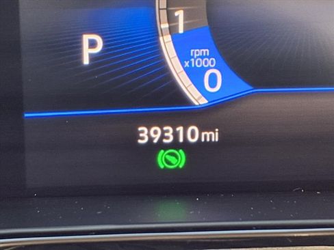 Used 2022 Volkswagen Taos S w/ IQ Drive S Package image 19