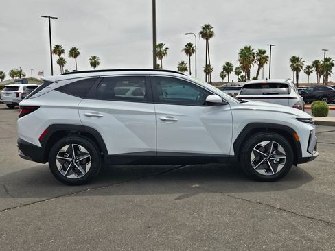 Used 2026 Hyundai Tucson SEL FWD image 4