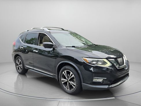 Used 2017 Nissan Rogue SL w/ SL Premium Package FWD image 7