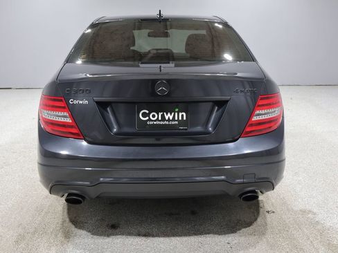 Used 2012 Mercedes-Benz C 300 4MATIC Sedan image 3