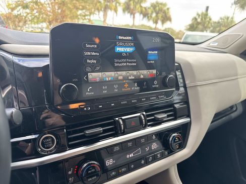 Used 2022 Nissan Pathfinder Platinum w/ Cargo Package image 25