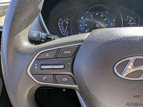 Used 2020 Hyundai Santa Fe SEL image 16