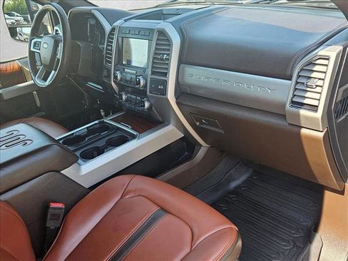 Used 2020 Ford F250 King Ranch w/ Chrome Package image 22