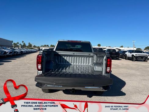 New 2026 GMC Sierra 1500 Pro w/ Pro Value Package image 15