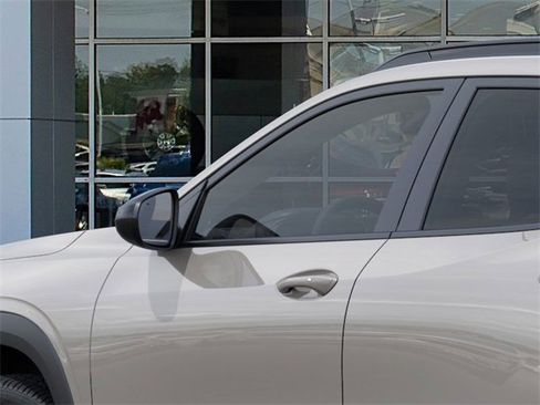 New 2026 Chevrolet Trax RS w/ Sunroof Package image 12