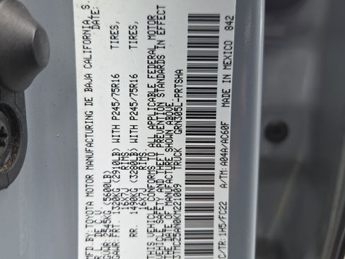 Used 2019 Toyota Tacoma SR5 image 38