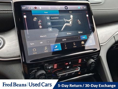 Used 2021 Jeep Grand Cherokee L Limited image 20